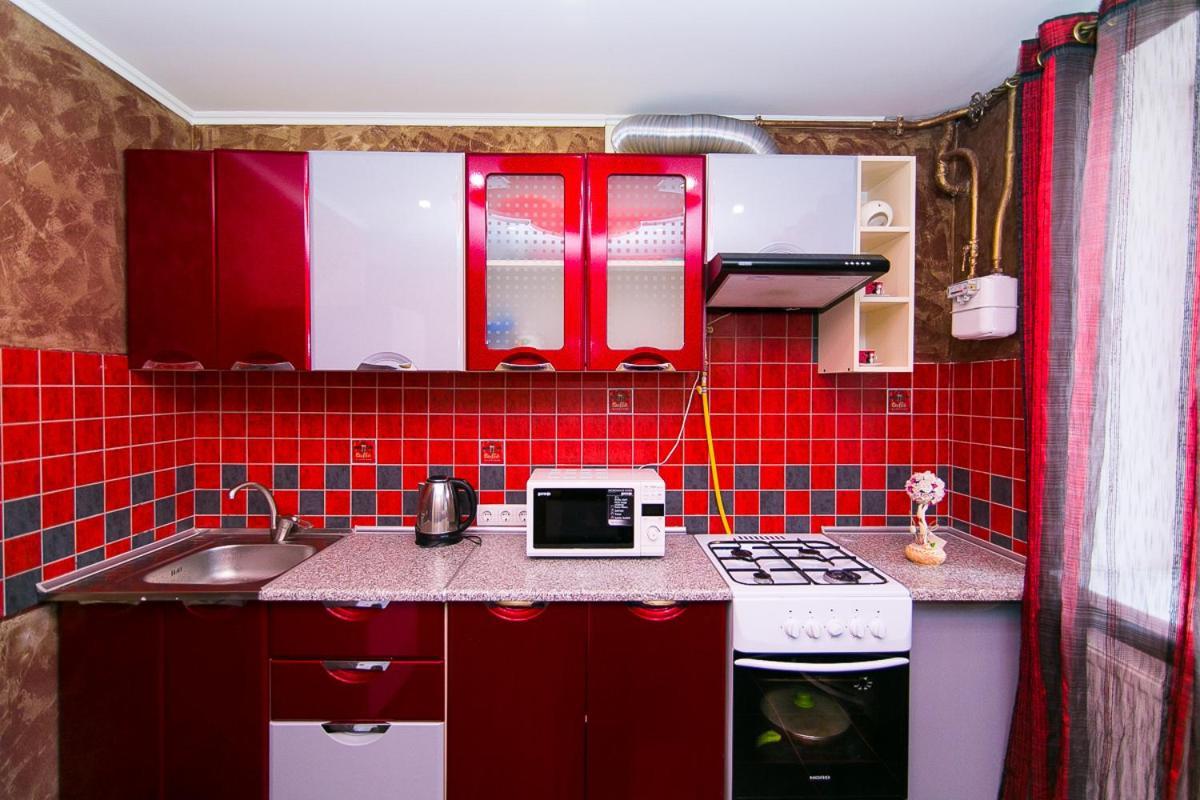 Vip Apartmens Faraon On Illinskaya 1 Floor Soumy Extérieur photo