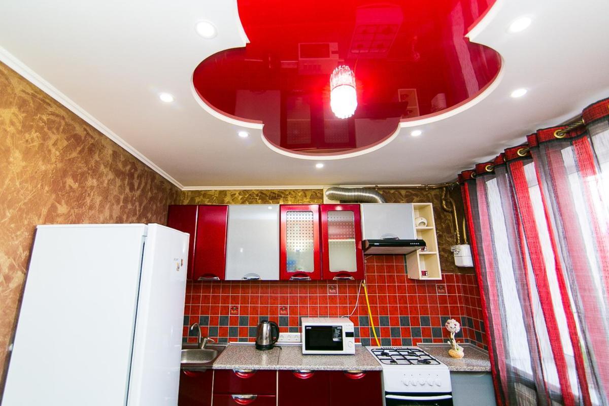 Vip Apartmens Faraon On Illinskaya 1 Floor Soumy Extérieur photo