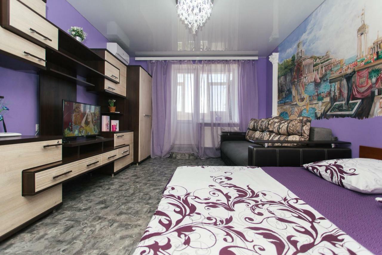 Vip Apartmens Faraon On Illinskaya 1 Floor Soumy Extérieur photo