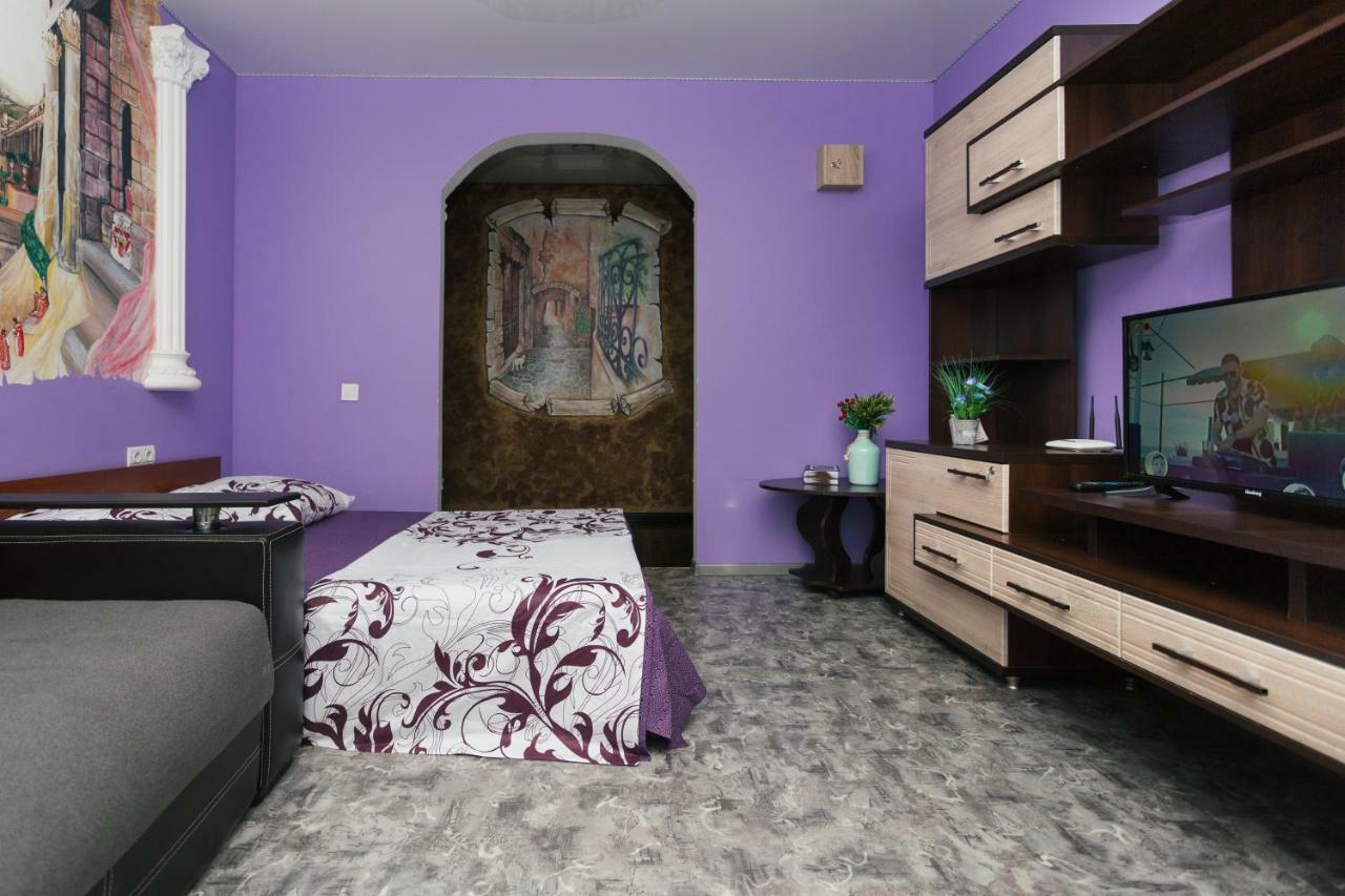 Vip Apartmens Faraon On Illinskaya 1 Floor Soumy Extérieur photo